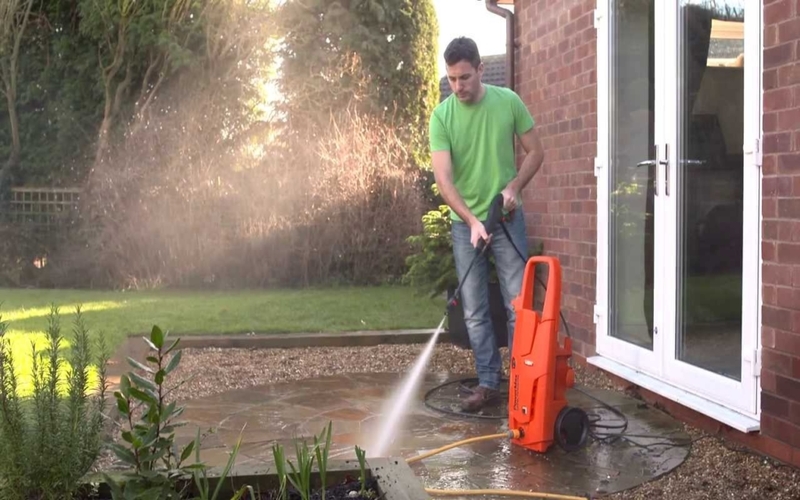 Domestic Applications Of Your Pressure Washer